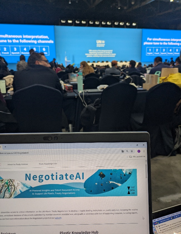 negotiate_teresa_busan__ScaleMaxWidthWzg1MF0